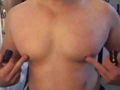 Nippleplay
