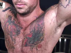 Tatted muscle daddy blows young hot jock blindfolded